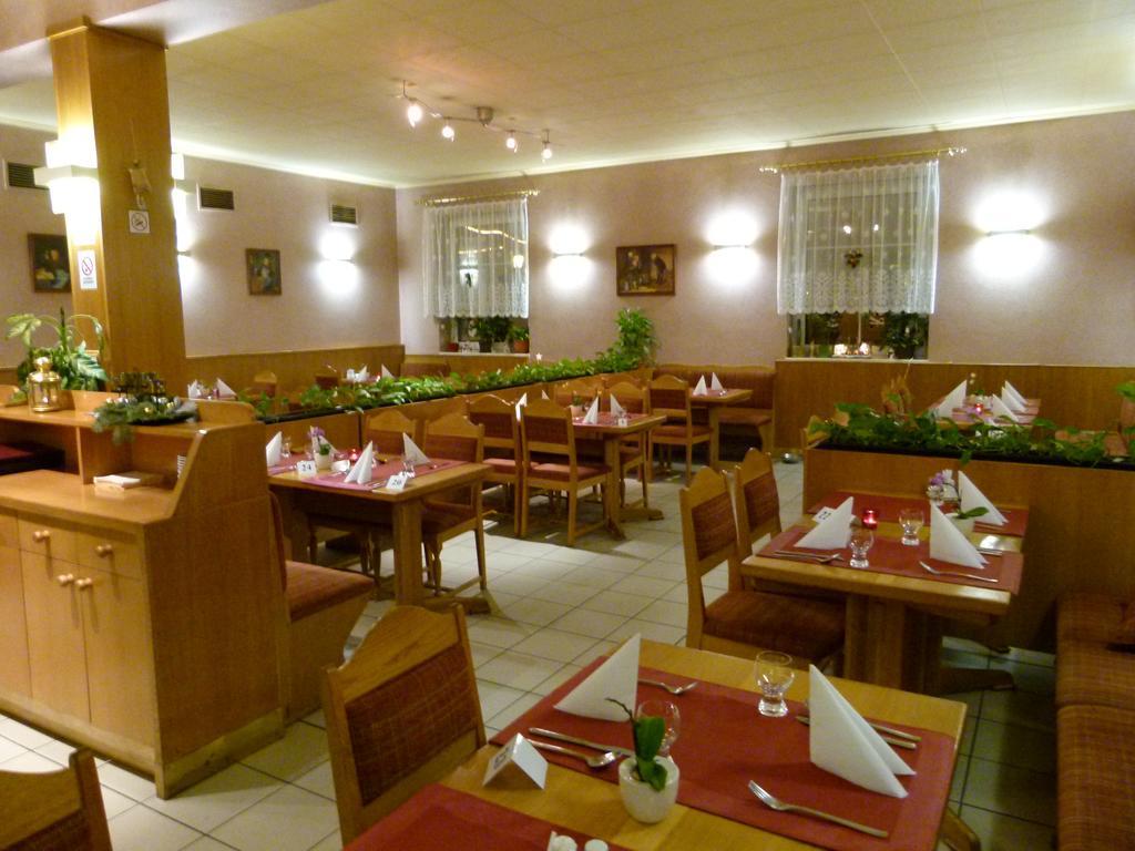 Hotel Pelikan Marianske Lazne Luaran gambar